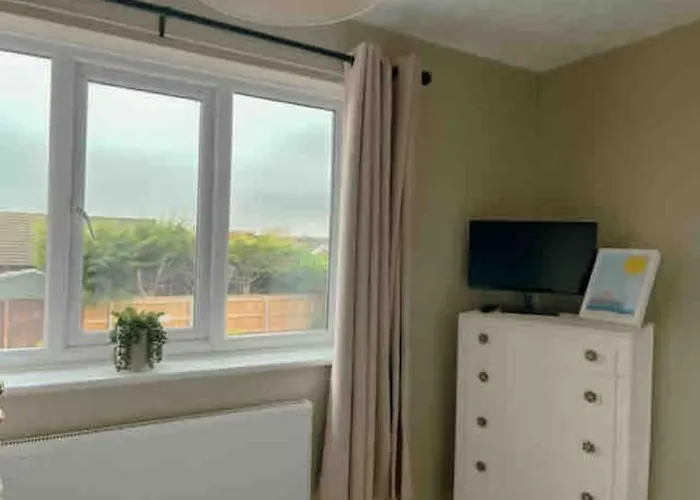 Mews House 5 Minutes Walk From The Sea