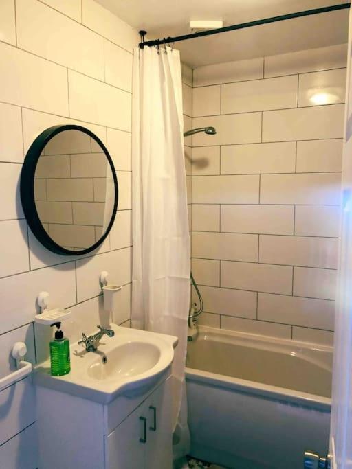 Mews House 5 Minutes Walk From The Sea Hébergement de vacances